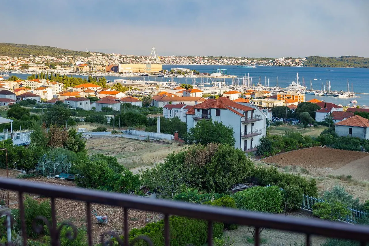 Apartment Drazena Trogir