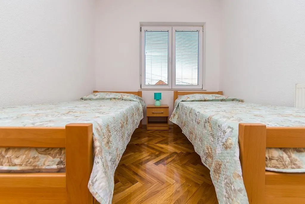 Apartment Drazena Trogir Croatia