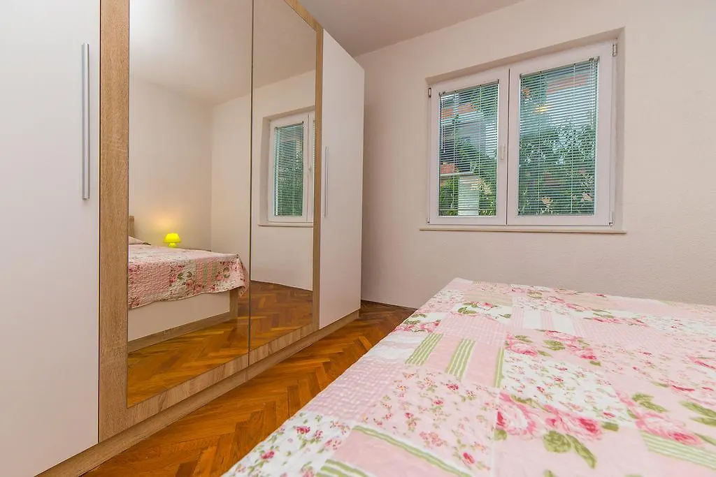 Apartment Drazena Trogir