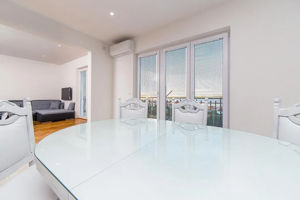 Apartment Drazena Trogir Croatia